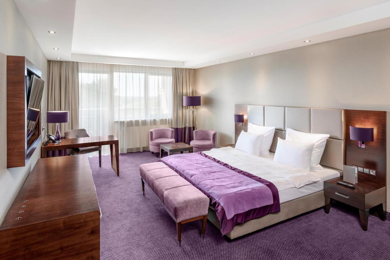Hotel Warszawianka Яхранка Екстер'єр фото
